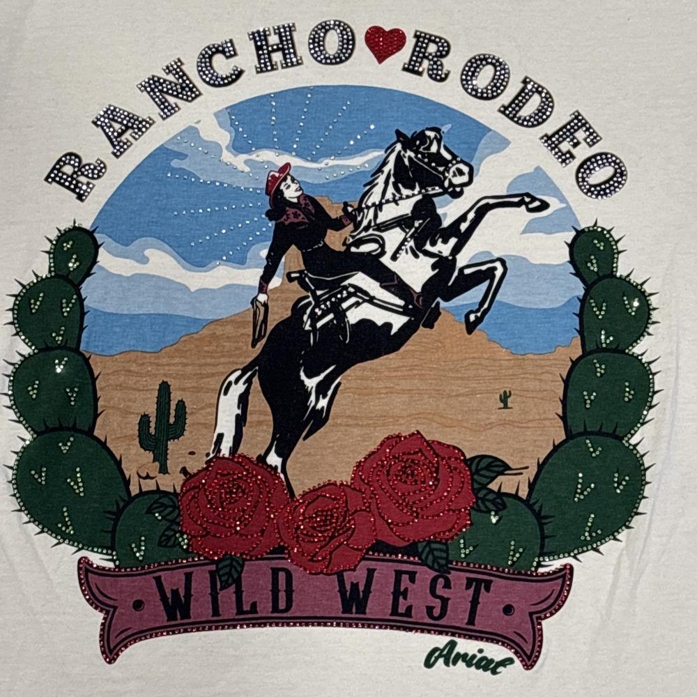 Ariat rancho rodeo wild West T-shirt medium rhinestone womens Off White/ Beige